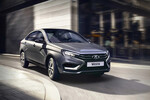 <b>Lada Vesta</b>
<br><br>
Vesta, как и Granta, оснащается моторами 1.6 мощностью 90 и 106 л.с. с механической трансмиссией. Автомобиль в кузове седан стоит от 1,2 до 1,7 млн рублей в зависимости от комплектации. В список машин для госслужащих вошел и универсал Vesta SW Cross (1,5 млн рублей за машину с 90-сильным мотором).
