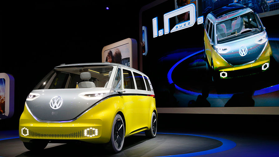 Volkswagen I.D. Buzz на моторшоу в Детройте, 9 января 2017 года