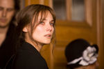 <b>Кадр из фильма “Господин никто” (2009)</b>
<br><br>
В фантастической драме бельгийского режиссера Жако Ван Дормаля актриса исполнила одну из главных женских ролей. Ее Анна — первая из трех девушек, с которой персонажу Джареда Лето придется связать свою судьбу. “Господин никто” получил отличные отзывы критиков и был награжден несколькими призами Венецианского фестиваля.