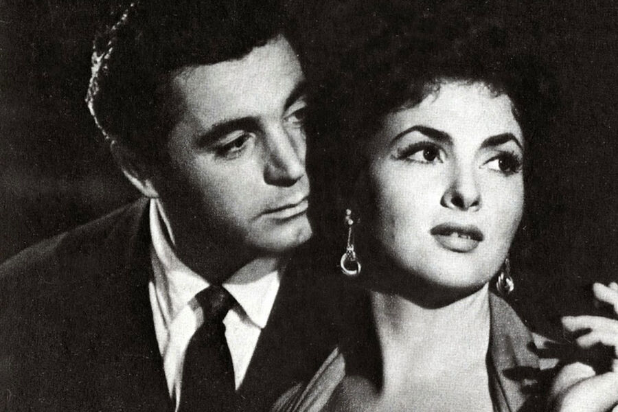 Кадр из&nbsp;фильма &laquo;Город защищается&raquo; (1951)