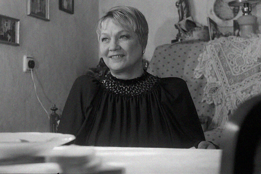 <b>«Настройщик» (2004)</b>
<br><br>
Фильм собрал массу наград: в&nbsp;частности, Русланова получила премии «Золотой орел» и «Ника» за&nbsp;лучшую женскую роль второго плана.
