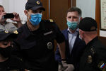 Губернатор Хабаровского края Сергей Фургал в Басманном суде Москвы, 10 июля 2020 года