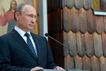 Президент России Владимир Путин выступает на мемориальной церемонии по случаю 100-летия возведения Русской часовни у перевала Вршич в память о погибших российских военнопленных времен Первой мировой войны