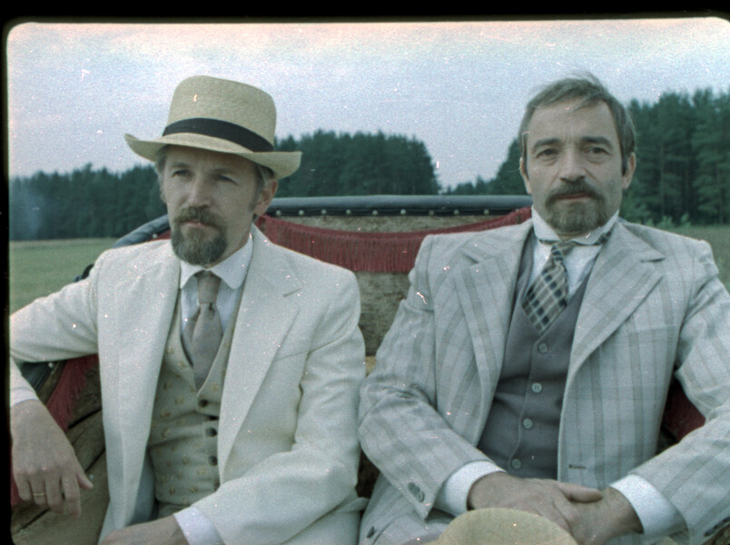 <b>Станислав Любшин и Валентин Гафт на&nbsp;съемках кинофильма «Три года» (1980)</b>
<br><br>
Экранизация чеховской повести «Три года» &ndash; вторая режиссерская работа Станислава Любшина. В&nbsp;качестве соавтора он пригласил оператора Дмитрия Долинина, с&nbsp;которым встретился на&nbsp;съемках картины «Моя жизнь» (1972), также снятой по&nbsp;произведению Антона Павловича Чехова.
Кинолента «Три года» заслужила высокую оценку киноведов. Известно, что после ее выхода Станислав Андреевич планировал продолжить чеховскую тему, был готов сценарий нового фильма. Но на&nbsp;данный момент в&nbsp;его режиссерской фильмографии только две картины.
