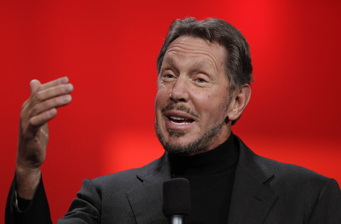 Ларри Эллисон. Состояние &ndash; $54,3 млрд. Основатель Oracle в&nbsp;2014 году делегировал должность генерального директора содиректорам Сафре Кац и Марку Херду, но оставил себе кресло председателя совета директоров и должность технического директора компании