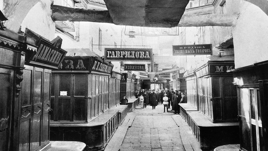 Верхние торговые ряды на Красной площади, 1886 год. Репродукция из фондов Дома-музея А.П. Чехова