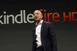 Джефф Безос. Основатель Amazon.com. Состояние – $34,7 млрд. Amazon в июле 2015 года серьезно удивила рынок, показав внезапный рост и сильно прибавив к рыночной стоимости. Таким образом, с начала года состояние Безоса выросло сразу на $13 млрд