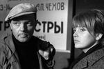 Инна Гулая и Кирилл Лавров в фильме Геннадия Шпаликова «Долгая и счастливая жизнь», 1966 год