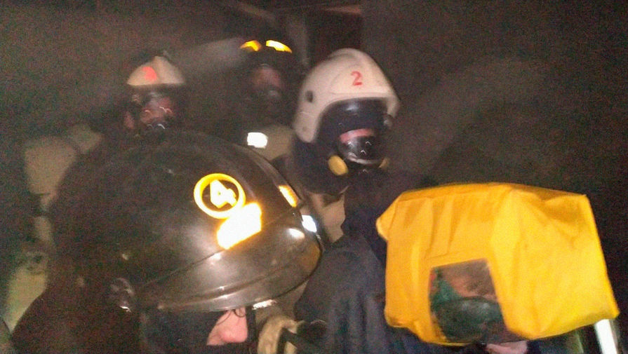 На&nbsp;месте пожара в&nbsp;девятиэтажном жилом доме в&nbsp;Екатеринбурге, 12&nbsp;января 2021&nbsp;года