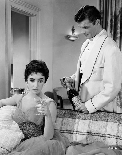 Элизабет Тейлор в&nbsp;фильме «Последний раз, когда я видел Париж» (1954)