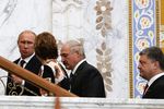 Белоруссия. Минск. 26 августа. Президент России Владимир Путин, верховный представитель Евросоюза по внешним делам и политике безопасности Кэтрин Эштон, президент Белоруссии Александр Лукашенко и президент Украины Петр Порошенко (слева направо) перед началом встречи в формате Таможенный союз — Украина — Евросоюз