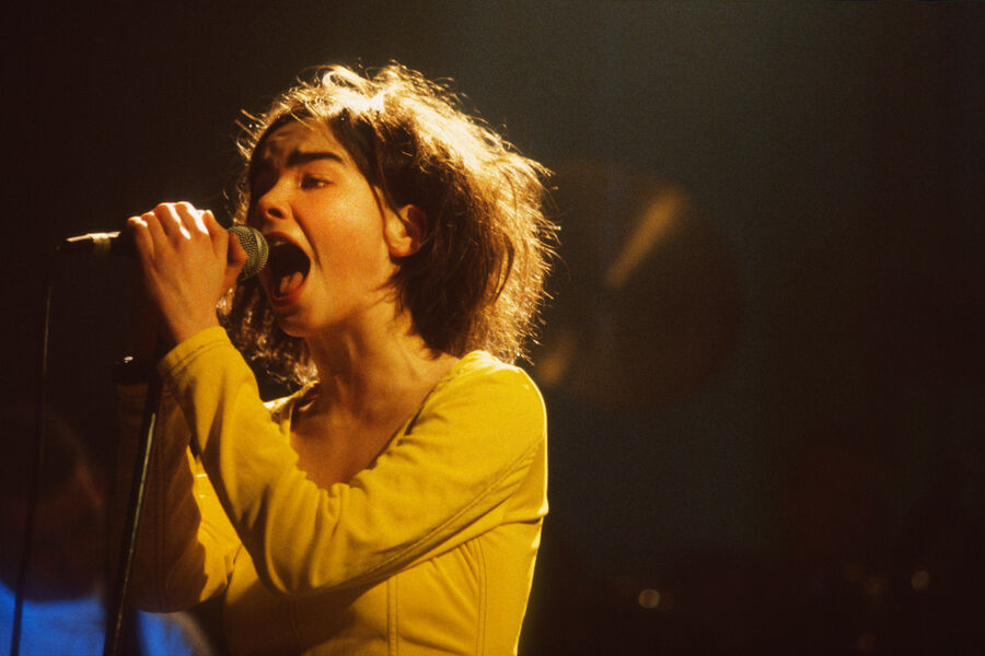 Бьорк выступает в&nbsp;составе группы Sugarcubes в&nbsp;Генте, Бельгия, 1988&nbsp;год