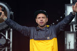 Сергей Михалок и группа «Ляпис Трубецкой» на фестивале «Tuborg Greenfest» в Санкт-Петербурге, 2014 год