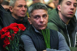 Актер Леонид Барац на церемонии прощания со спортивным комментатором Василием Уткиным в Москве, 23 марта 2024 года