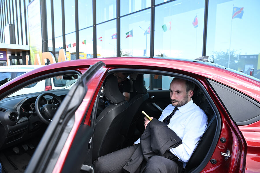 Презентация новой модели Lada Iskra