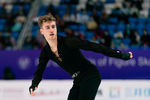 Итальянский фигурист Маттео Риццо показывает короткую программу на&nbsp;этапе Гран-при в&nbsp;Сочи