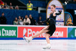 Майя Хромых выступает с произвольной программой на чемпионате России — 2022