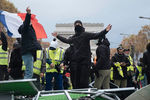 Протесты против повышения цен на топливо в Париже, 24 ноября 2018 года