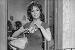 Итальянская актриса Джина Лоллобриджида в фильме «Закон» (1959)
