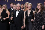 Актеры из Saturday Night Live во время церемонии вручения премии «Эмми» в Лос-Анджелесе, 22 сентября 2019 года