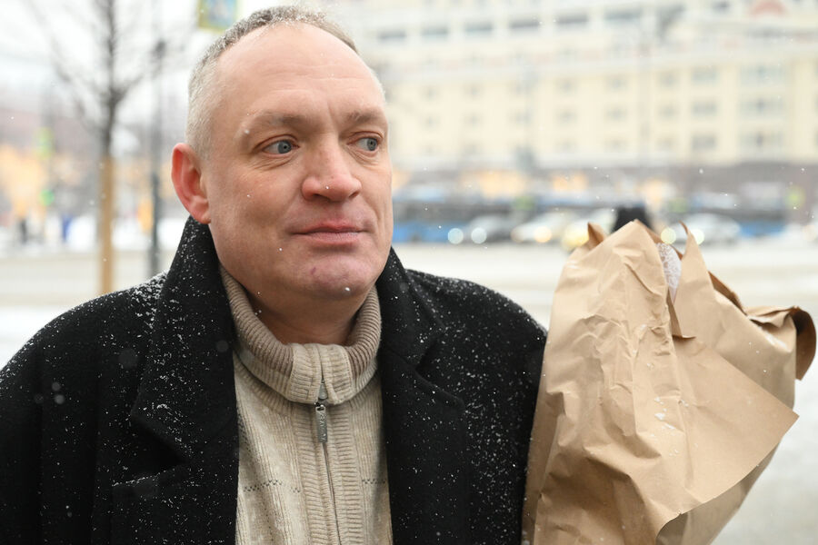 Актер Дмитрий Медведев перед&nbsp;церемонией прощания с&nbsp;народным артистом СССР Юрием Соломиным, 15&nbsp;января 2024&nbsp;года