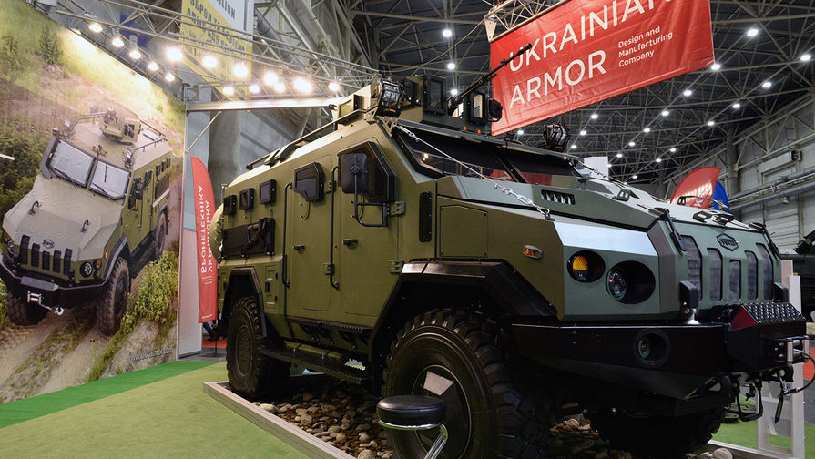 Специализированный бронированный автомобиль &laquo;Варта&raquo;, представленный на&nbsp;выставке &laquo;Оружие и безопасность 2019&raquo; в&nbsp;Киеве