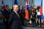 Президент РФ Владимир Путин во время встречи лидера КНДР Ким Чен Ына на космодроме Восточный, 13 сентября 2023 года