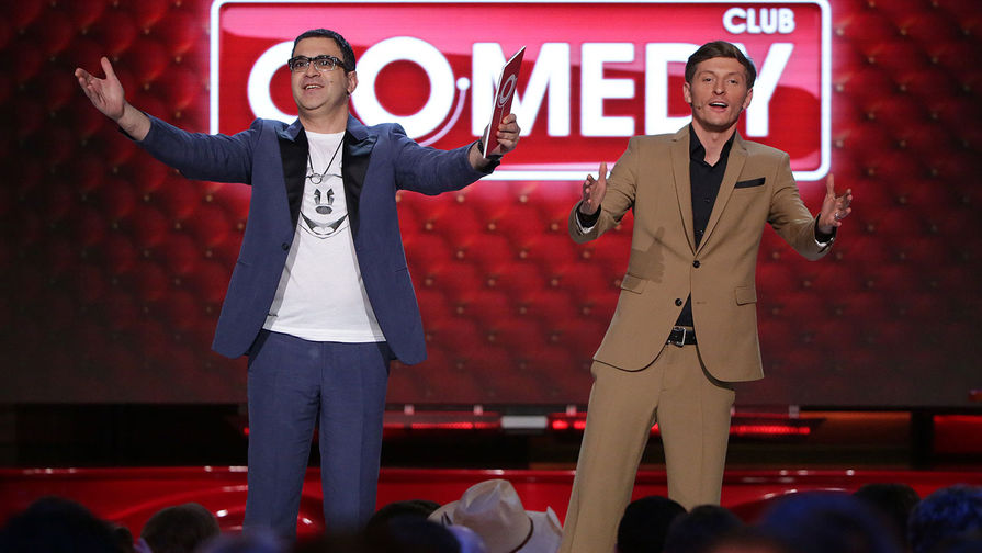 Шоумены Гарик Мартиросян и Павел Воля на&nbsp;съемках комедийного шоу Comedy Club, 2015 год 
