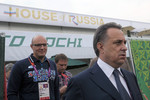 Министр спорта Виталий Мутко (на первом плане) и президент оргкомитета &laquo;Сочи-2014&raquo; Дмитрий Чернышенко