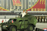 Во время военного парада по случаю VIII съезда Трудовой партии Северной Кореи, Пхеньян, 15 января 2021 года